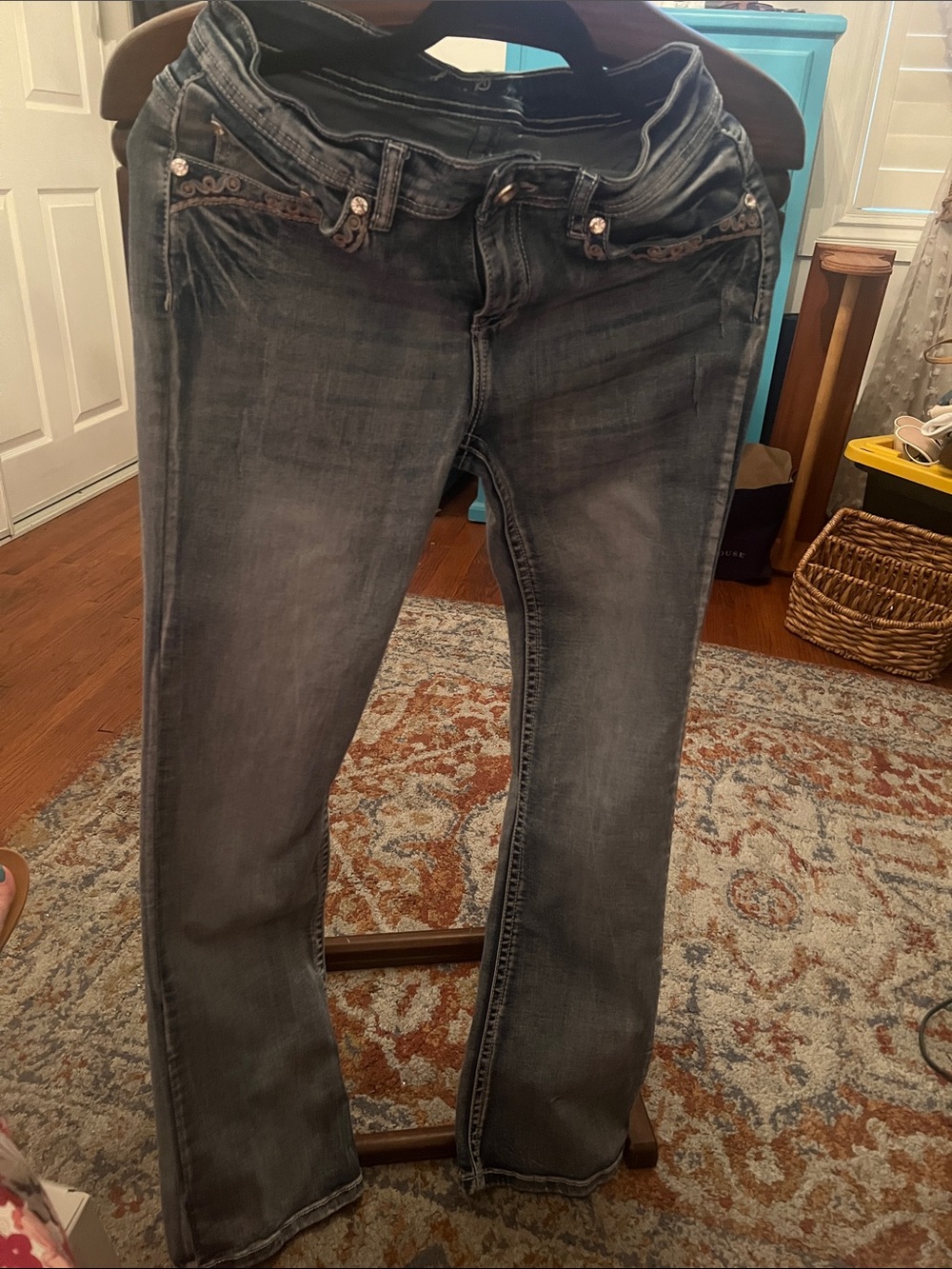 Women’s Y2K Grey Boot-Cut Jeans with Subtle Fading